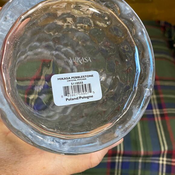 BNIB Mikasa Pebblestone Clear Textured Tall Pitcher 68oz - Picture 7 of 8
